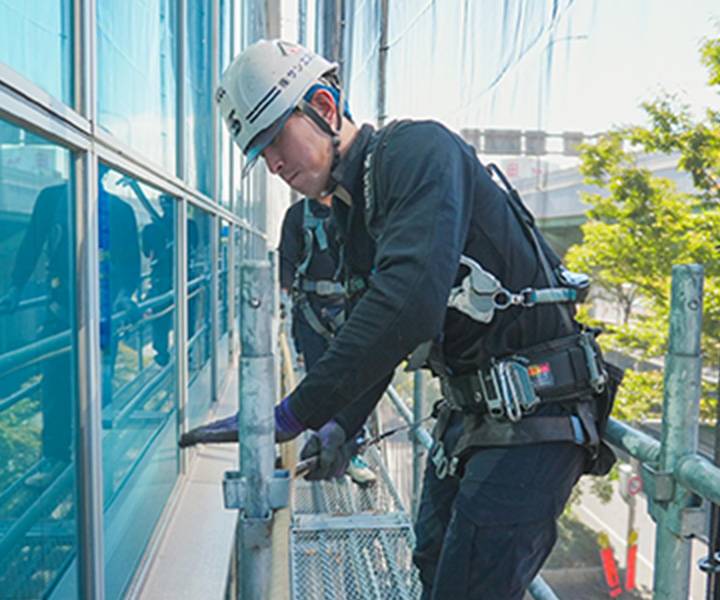 過去の事故件数0徹底した安全管理と足場設計